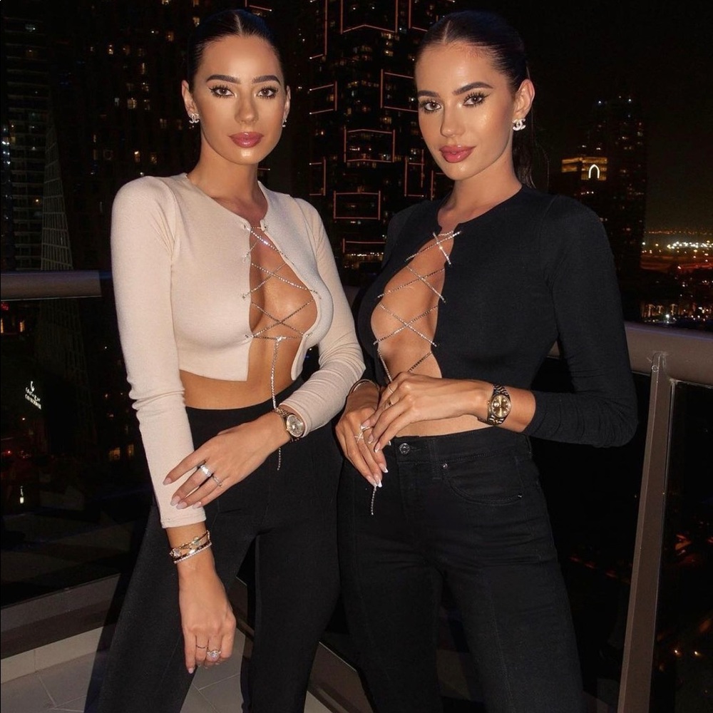 Fashion nova top